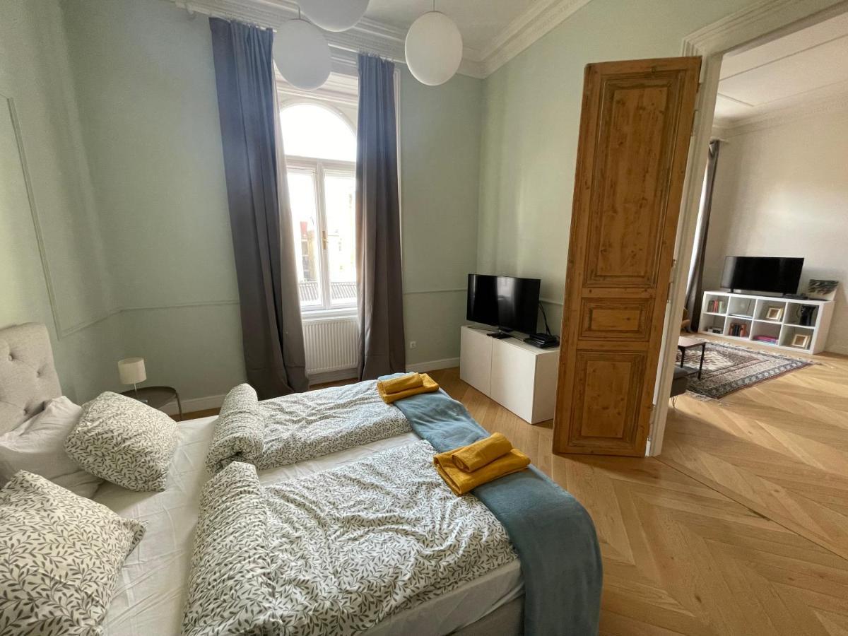 City Center 3, Elegant And Cozy 2Br In City Center! บูดาเปสต์ ภายนอก รูปภาพ
